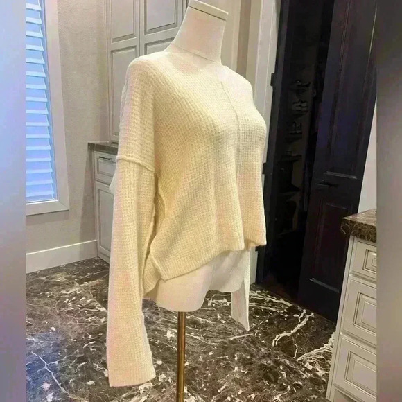 NWT- By Together Waffle Knit V-Neck Wool Sweater- Cream- Size- Small - Picture 3 of 5